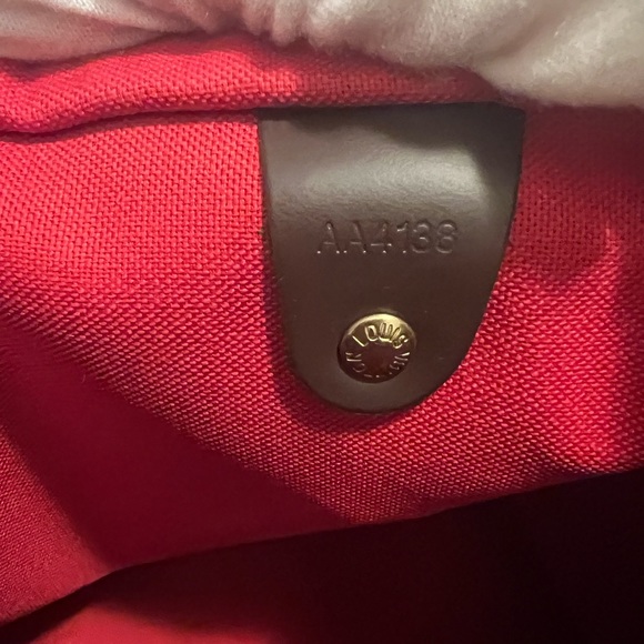 Louis Vuitton Limited Edition Damier Ebene Patches Speedy Bandouliere 30 Satchel - Picture 7 of 15